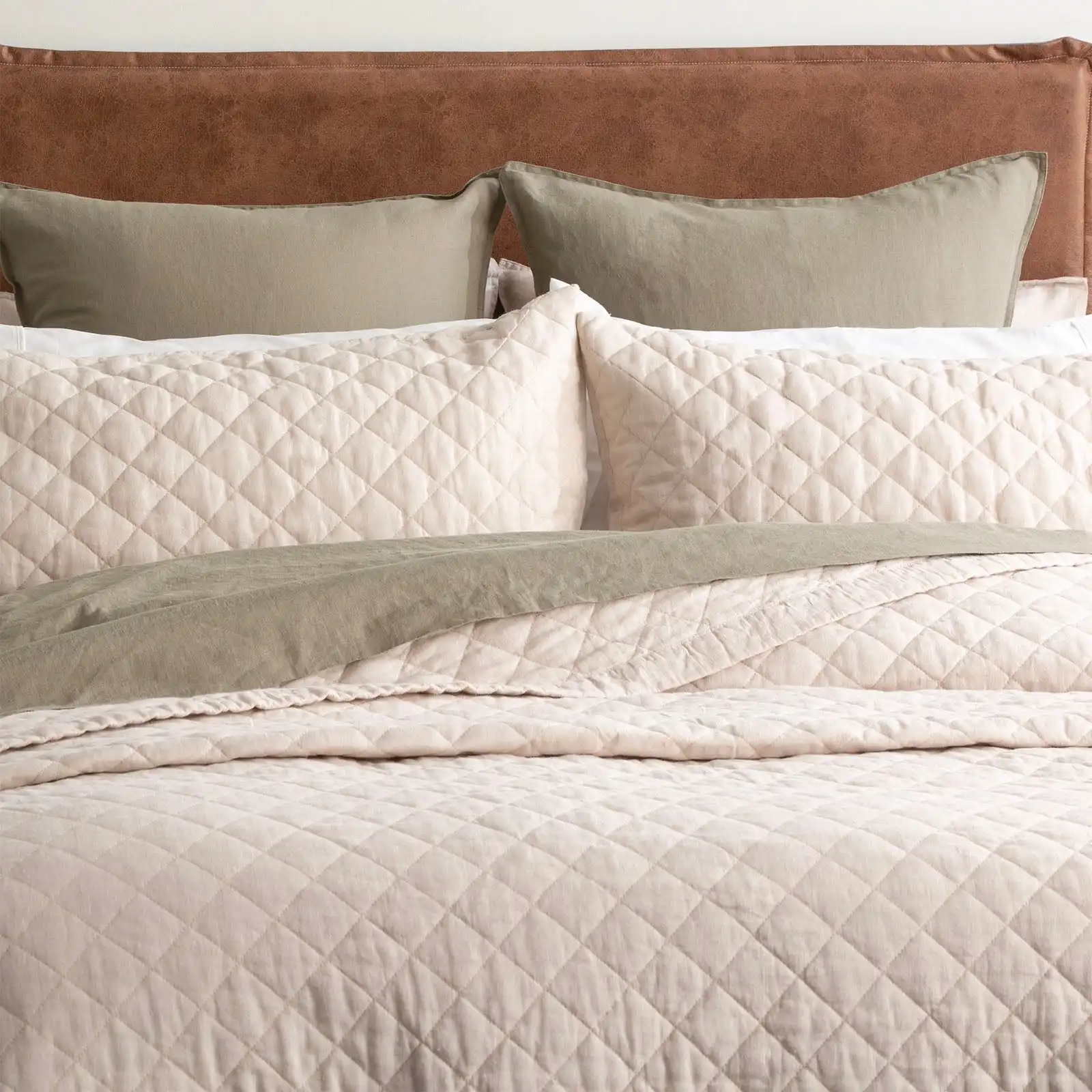 Linen Stonewashed Coverlet Cavallo Natural