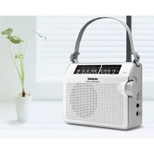 Sangean Compact 172mm AM/FM Analogue Tuning Radio AC/DC Portable Receiver White