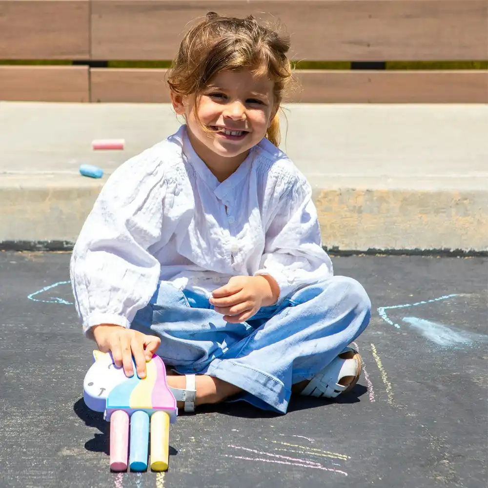 Good Banana Chalksters - Unicorn Kids/Children Chalk Drawing Art Toy Holder 3+