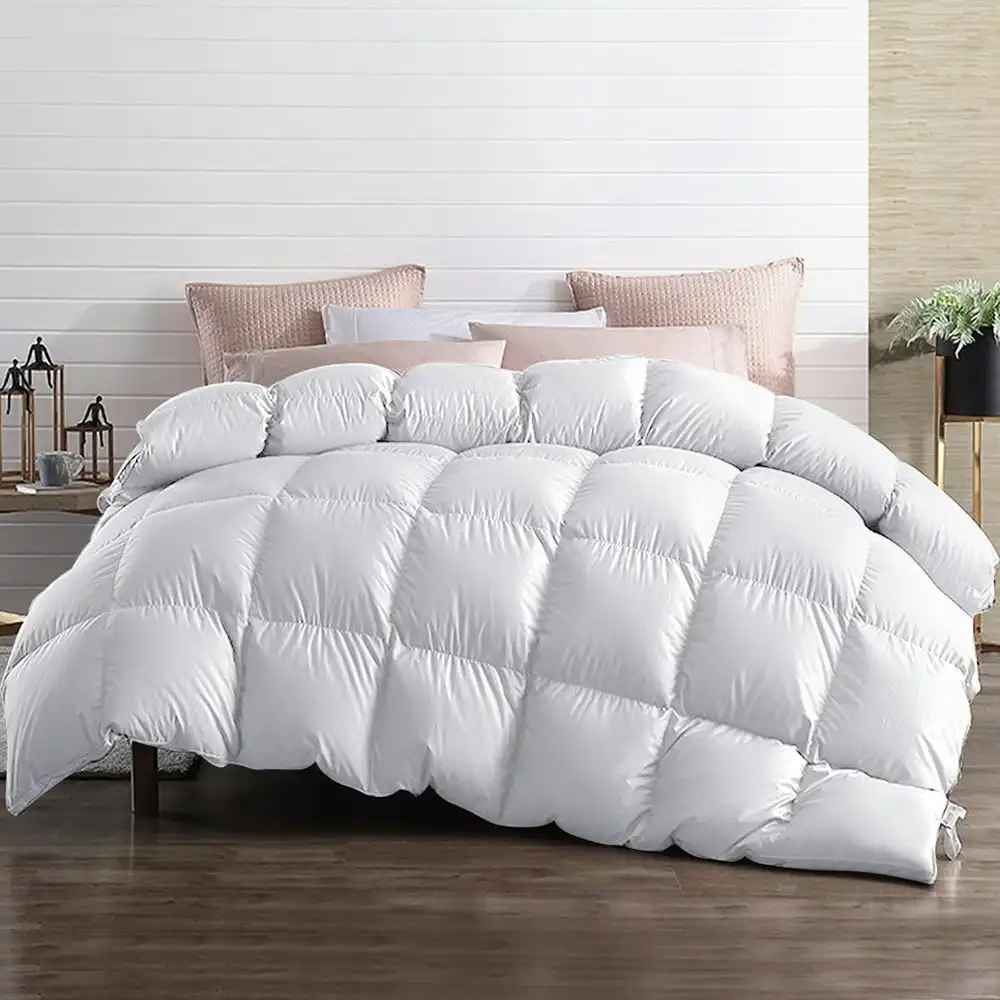 Giselle Bedding 700GSM Goose Down Feather Quilt Single