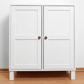Storage Cabinets & Lockers