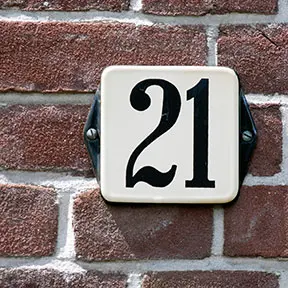 House Numbers & Letters