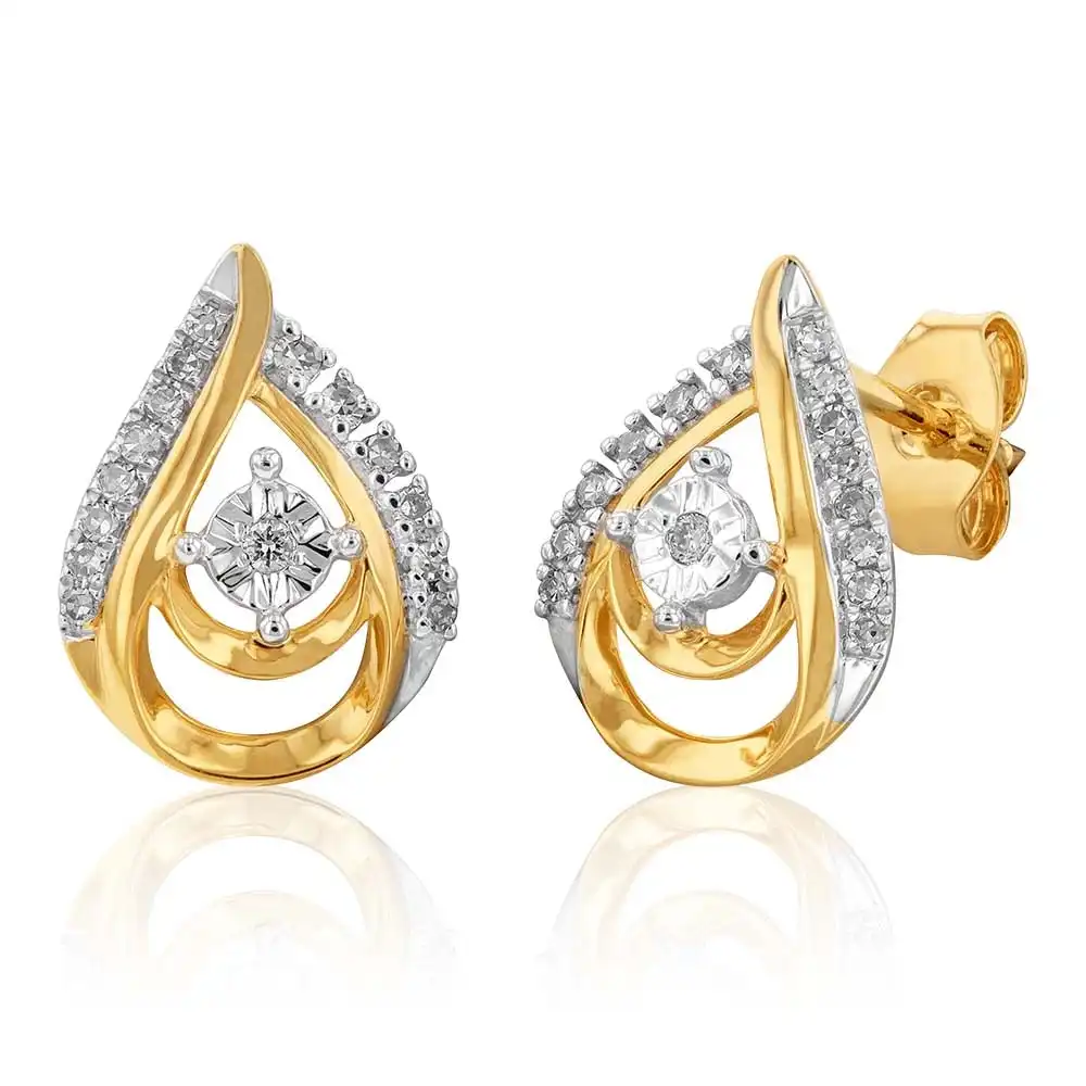 9ct Yellow Gold Diamond Stud Earring with 30 Diamonds