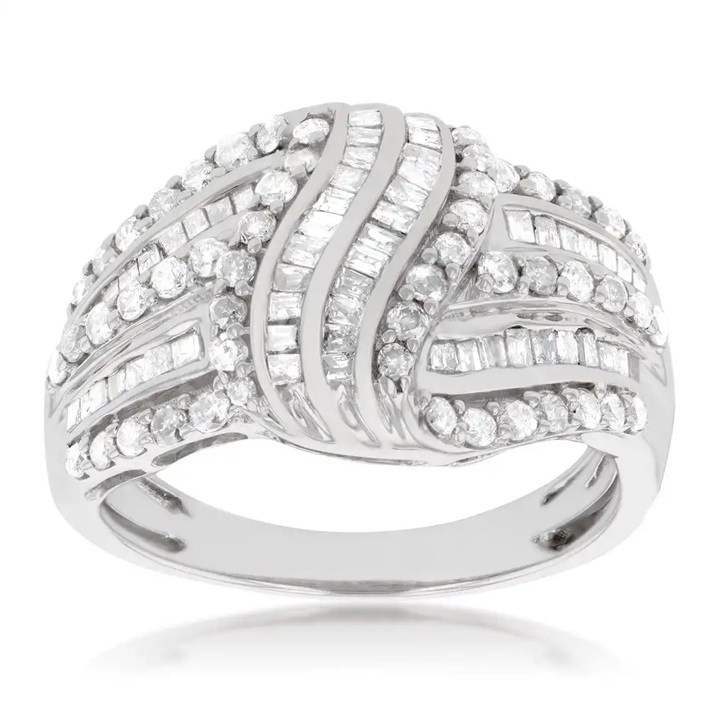 Sterling Silver 1.1 Carat Diamond Ring with Round Brilliant Cut Diamonds