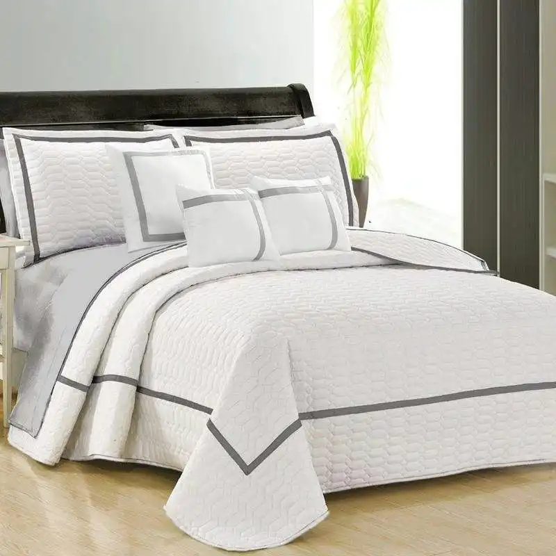 Home Fashion Two-Tone Embossed White 6 Piece Comforter Set