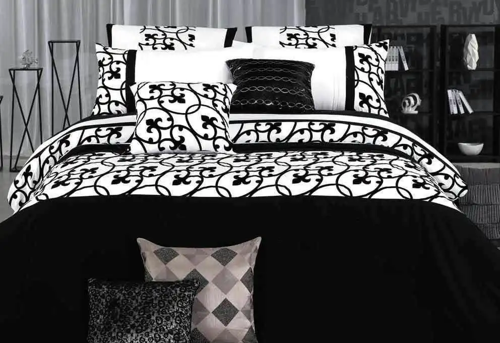 Luxton Lyde Black White Quilt Cover Set