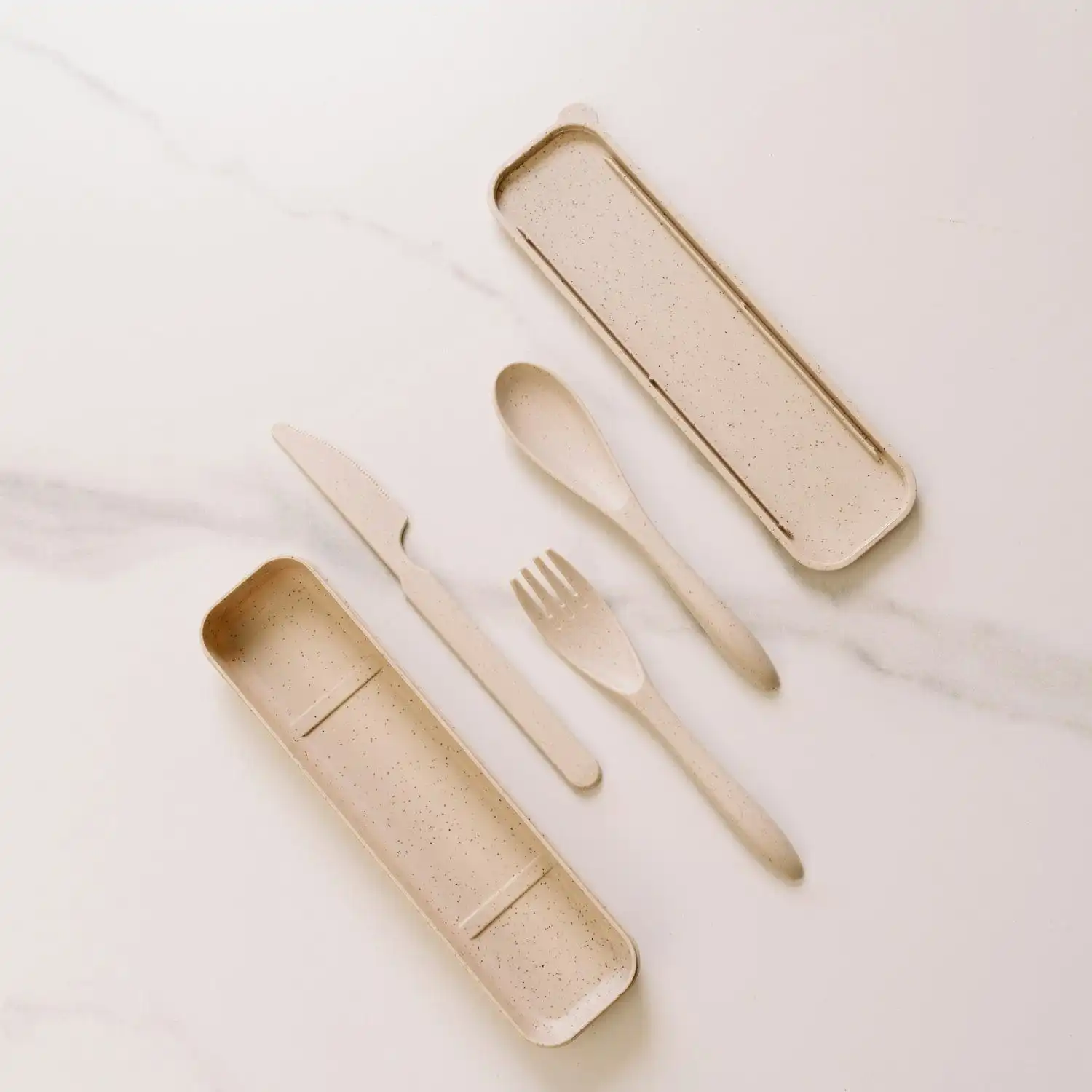 Clevinger Reusable Wheat Straw Fibre Cutlery Set with Case - Beige