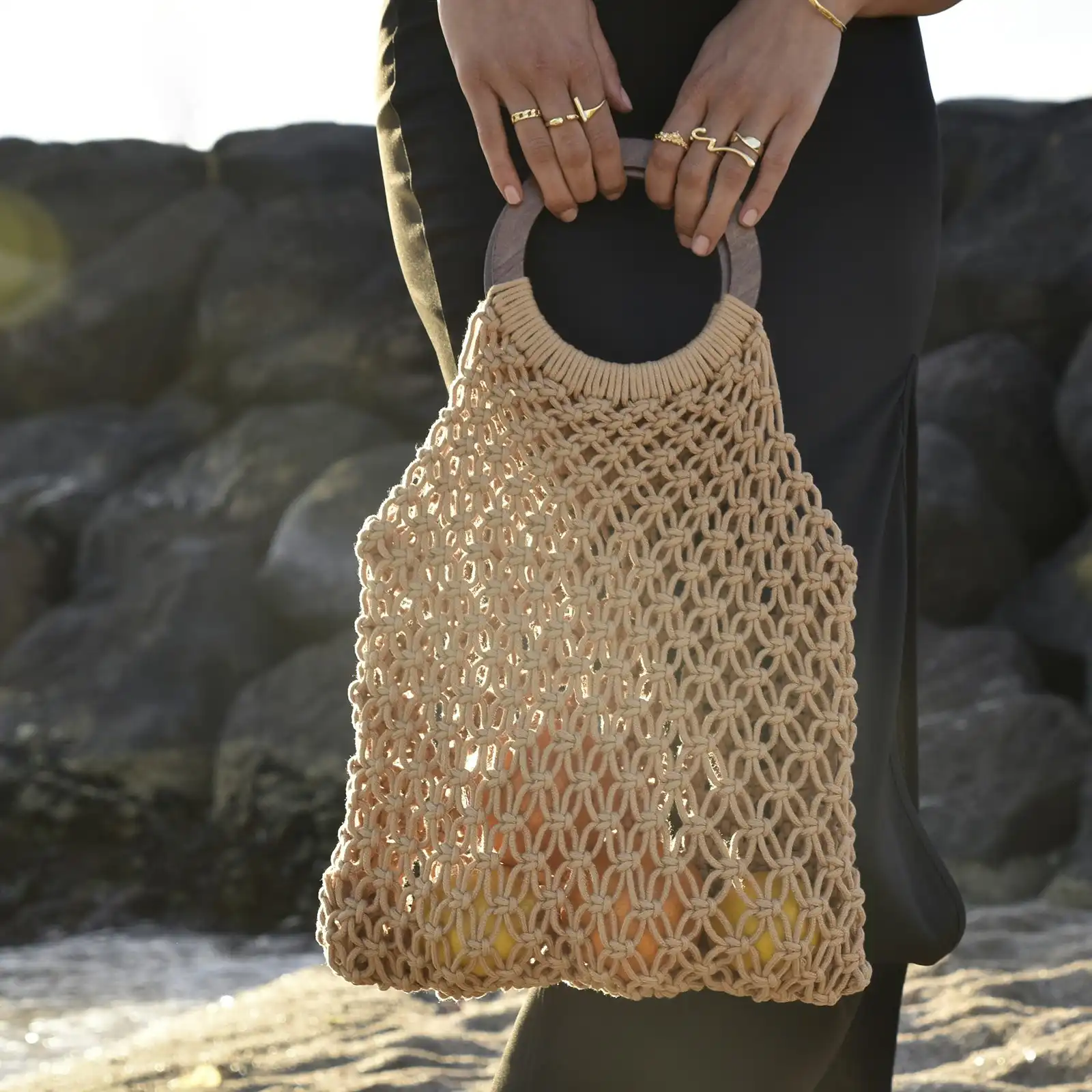 Culturesse Elowen Natural Woven 43.5cm Netting Bag Women's Fashion Handbag Tan