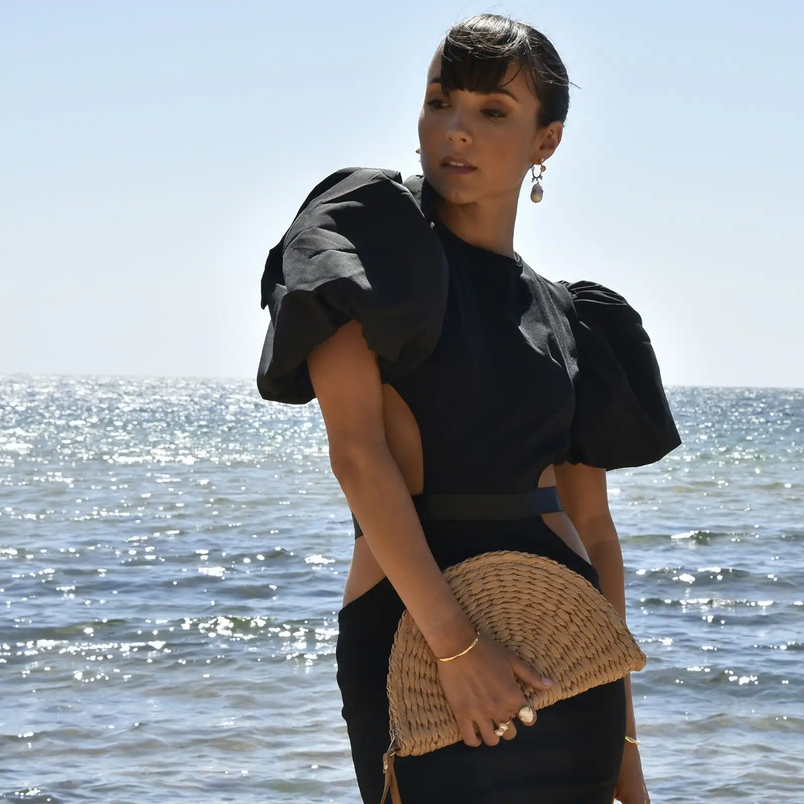 Culturesse Vana Natural Hand Woven Straw Bag Women's Vegan Leather Handbag Tan
