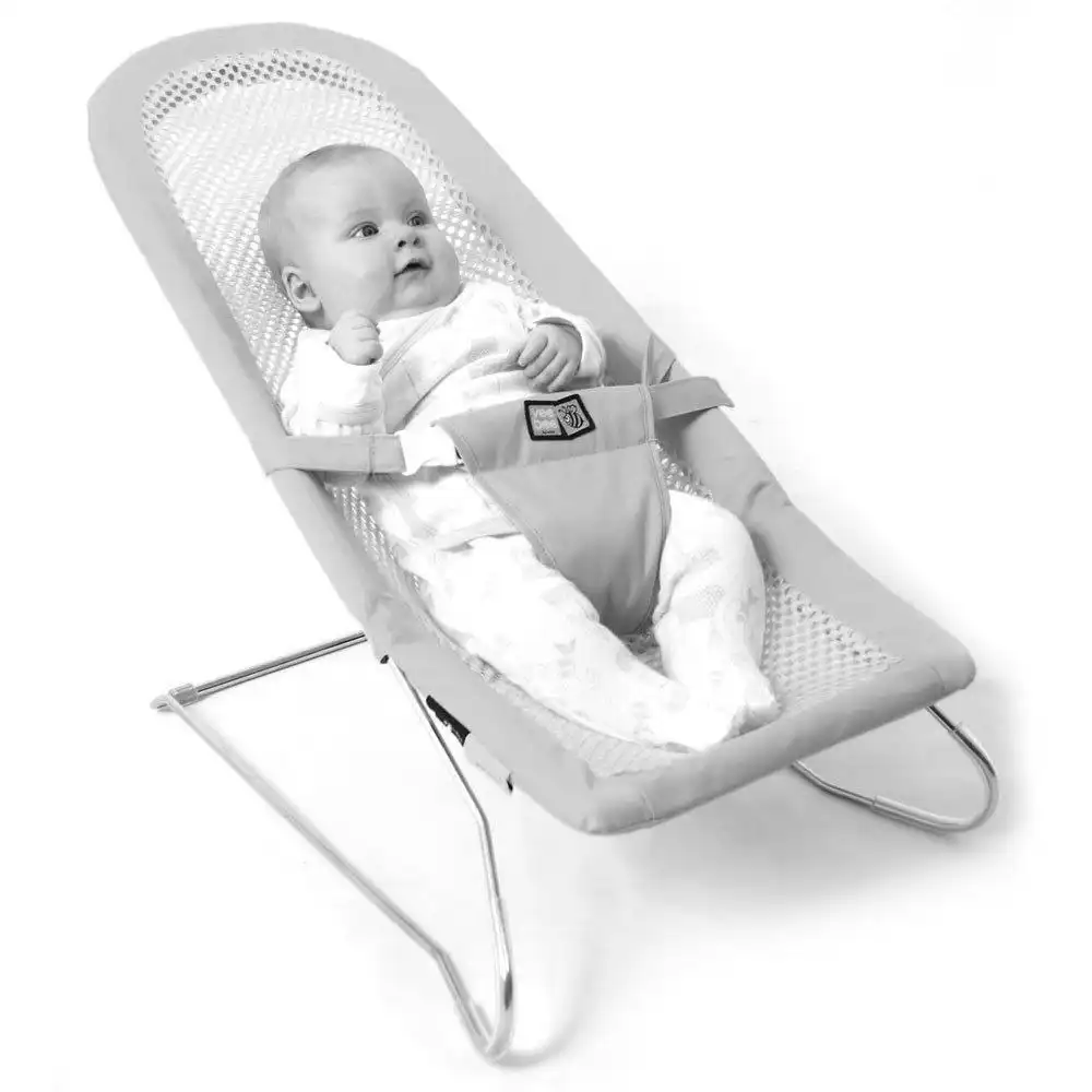 Vee Bee Serenity Red Infant Baby Bouncer Chair/Seat Bouncing Rocking Newborn