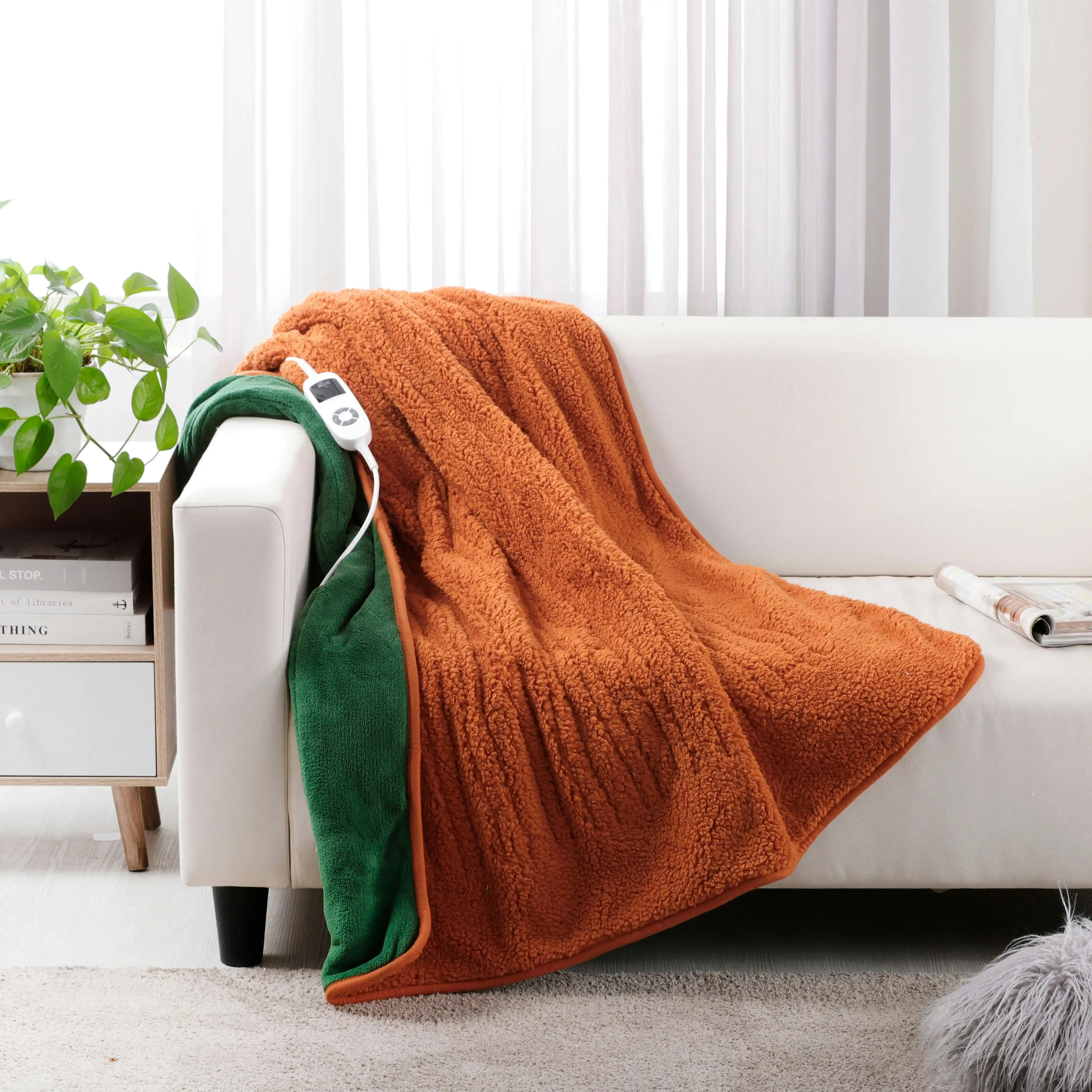 Dreamaker Reversible Sherpa and Coral Fleece Heated Throw, Eden Green- 160x120cm