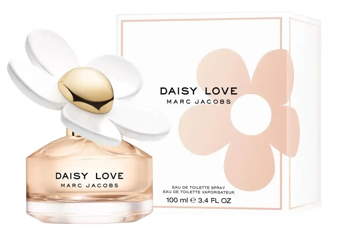 Daisy Love by Marc Jacobs