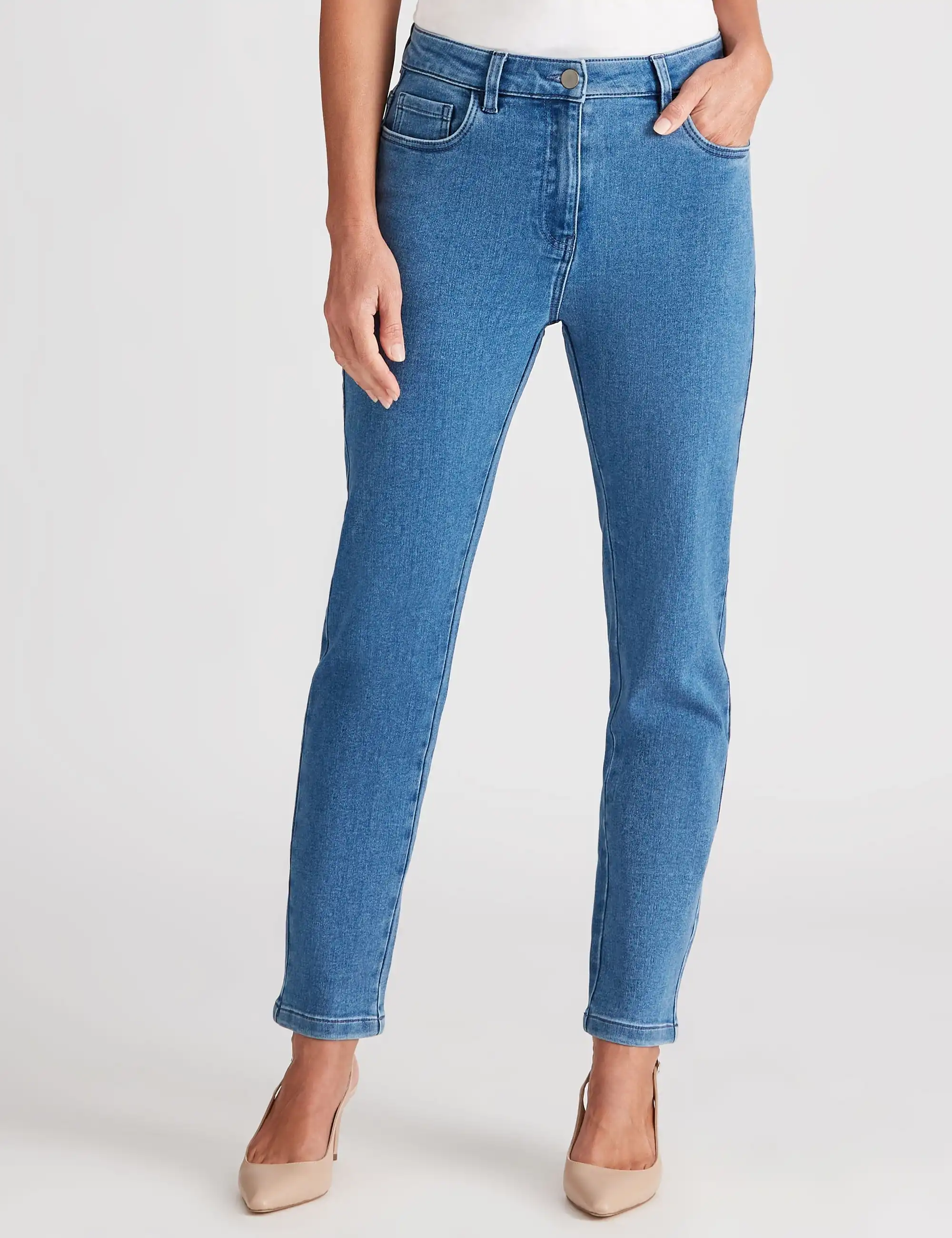 Noni B Loren Pull On Regular Jeans