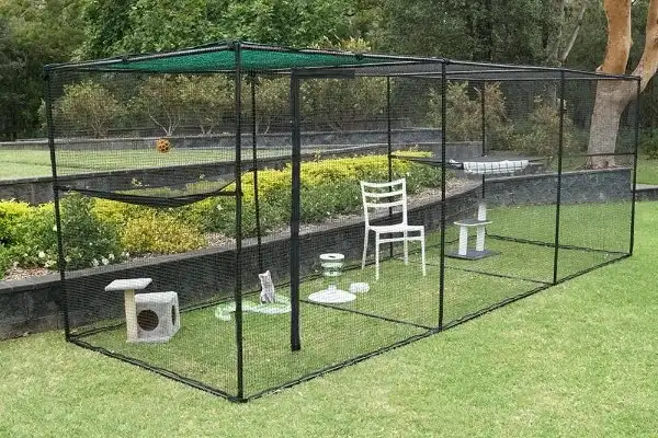 Classic Triple Outdoor / Indoor Portable Cat Net Enclosure