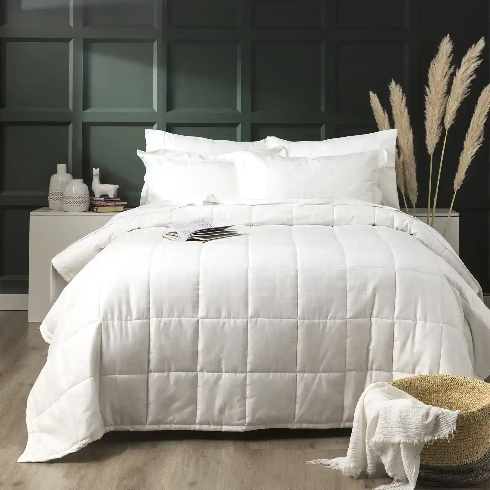 Ddecor Home Willow Queen Bed Comforter Set 500TC Cotton Jacquard Bedding White