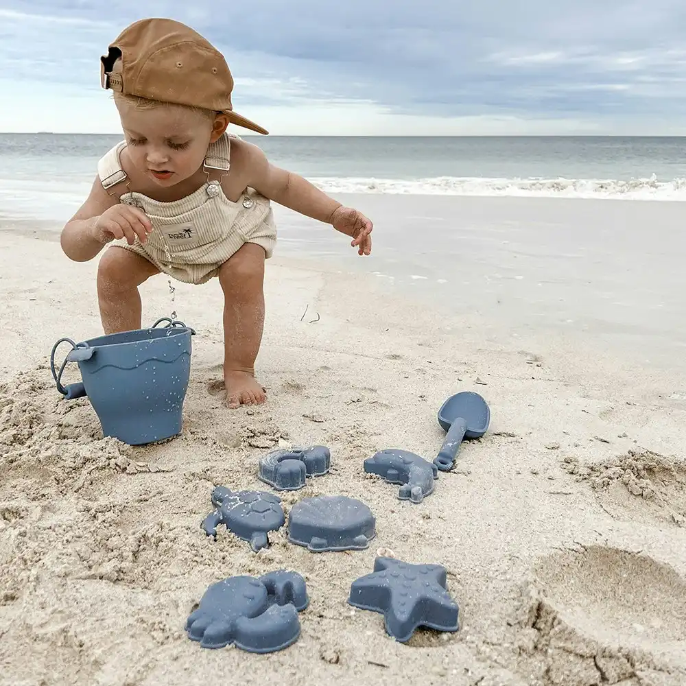 8pc Playground Silicone Bucket & Spade Set Steel Beach Kids Outdoor Toy Blue